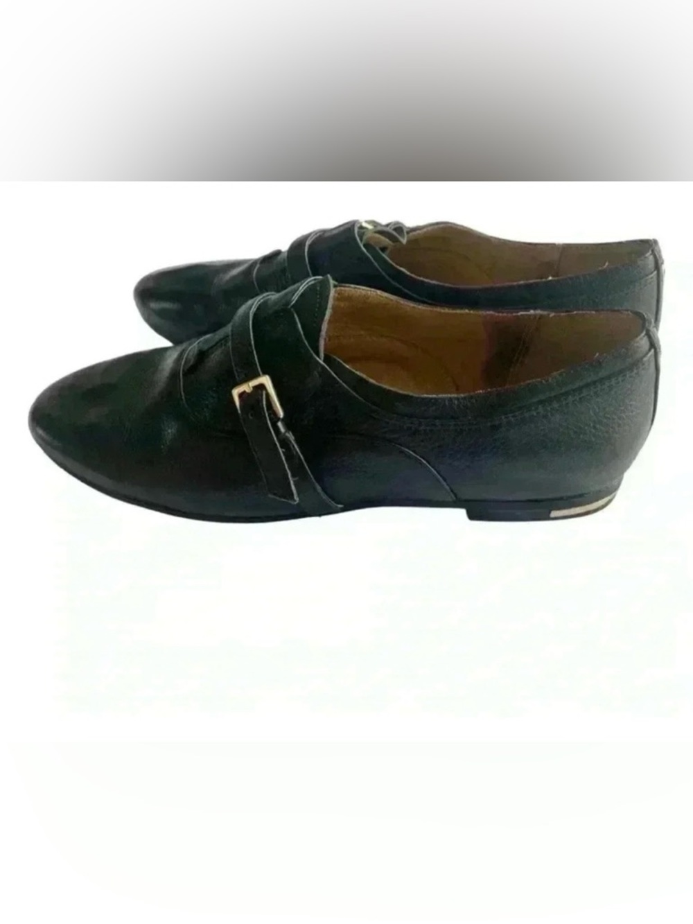 Yosi Samra Pointy Flats with Gold Buckle
Size 6